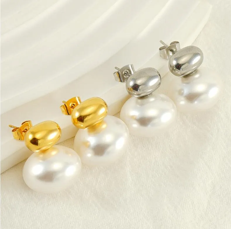 18K Gold Plated Pearl Stud Earrings – Modern Elegance with Stainless Steel Base