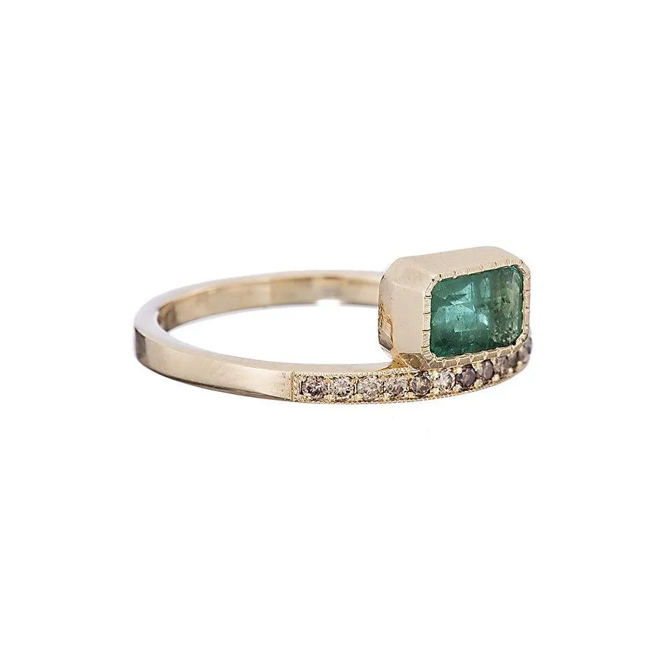 Emerald Balance Ring