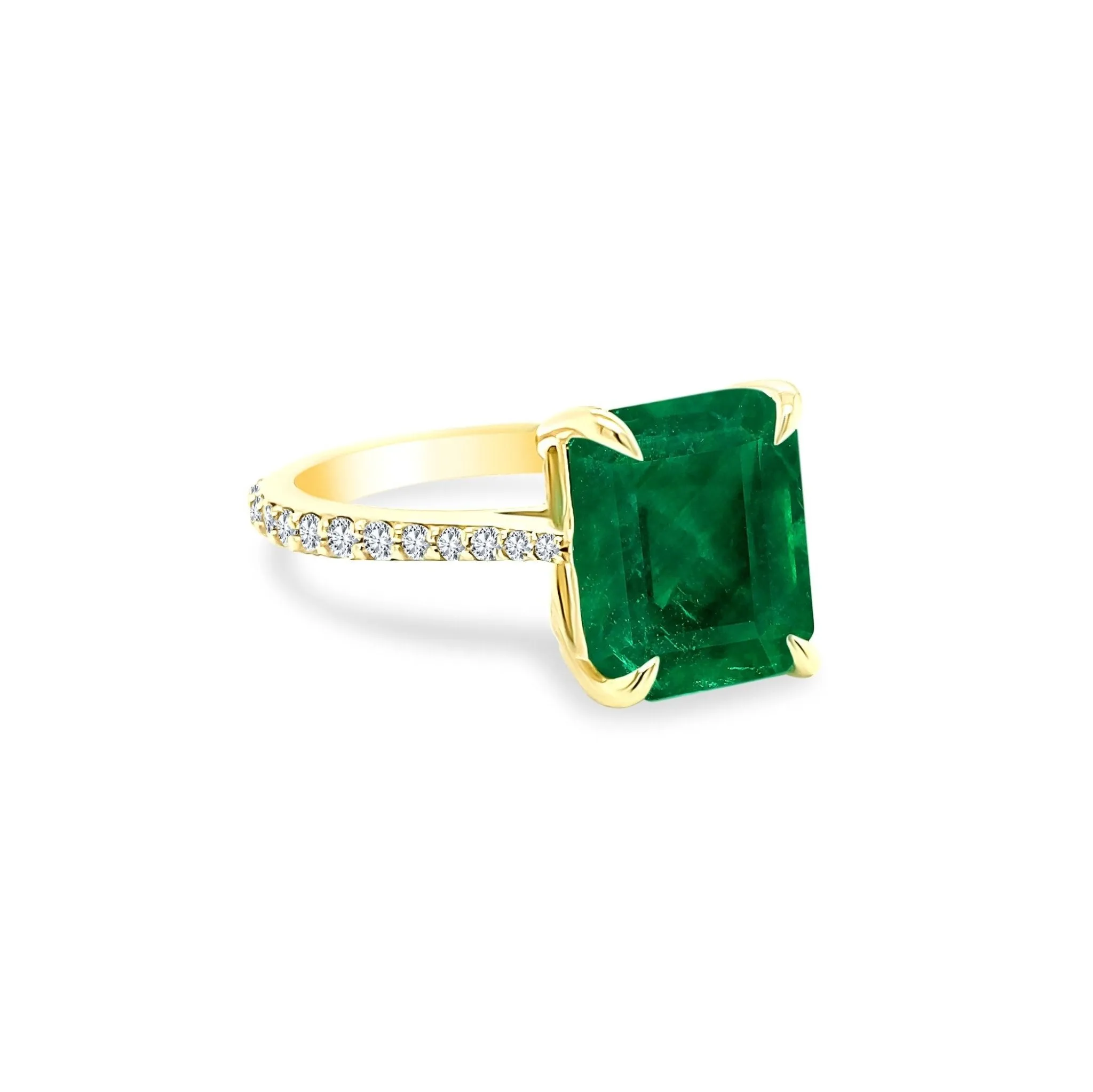 Emerald Gemstone with Diamond Band