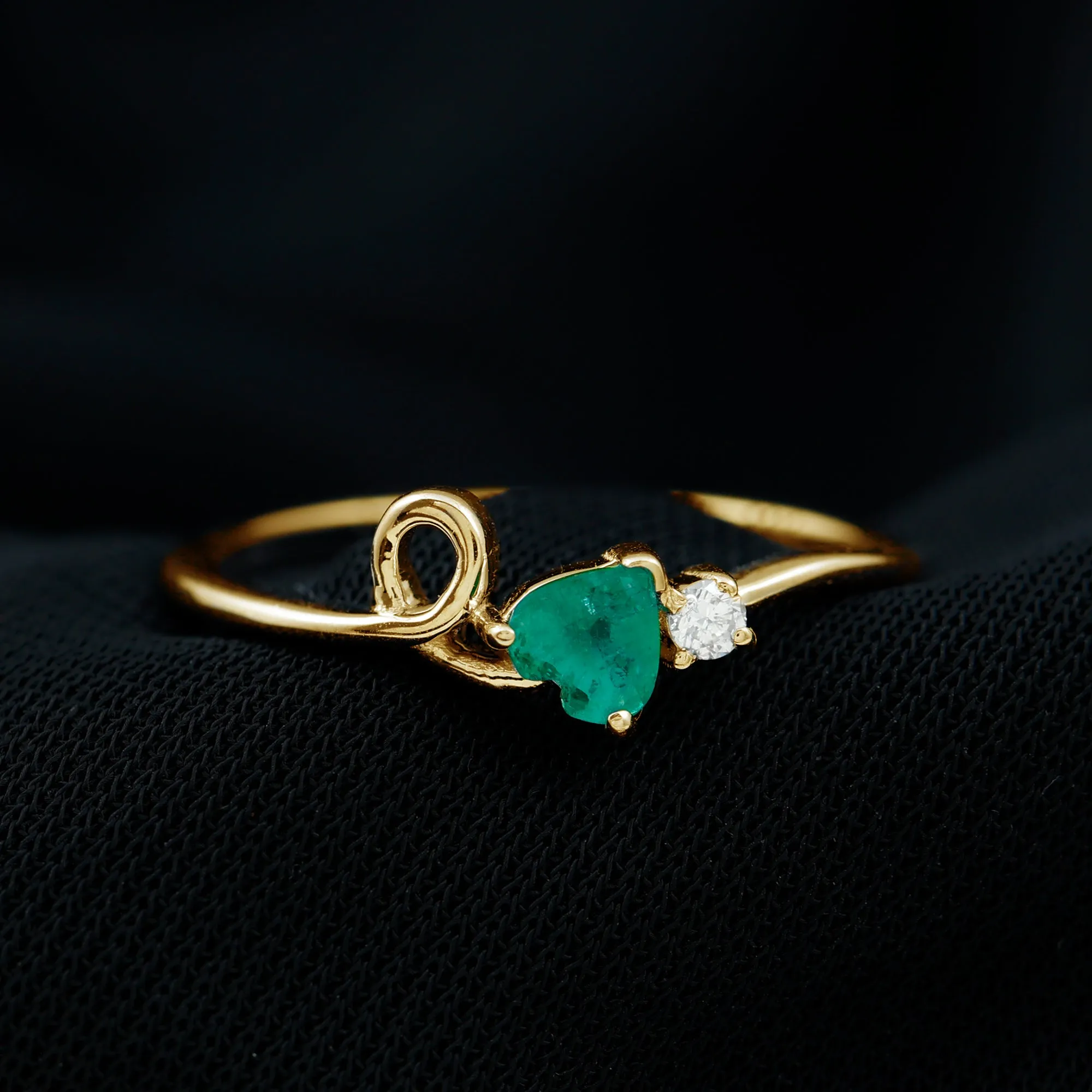 Heart Shape Emerald and Diamond Twisted Promise Ring for Her