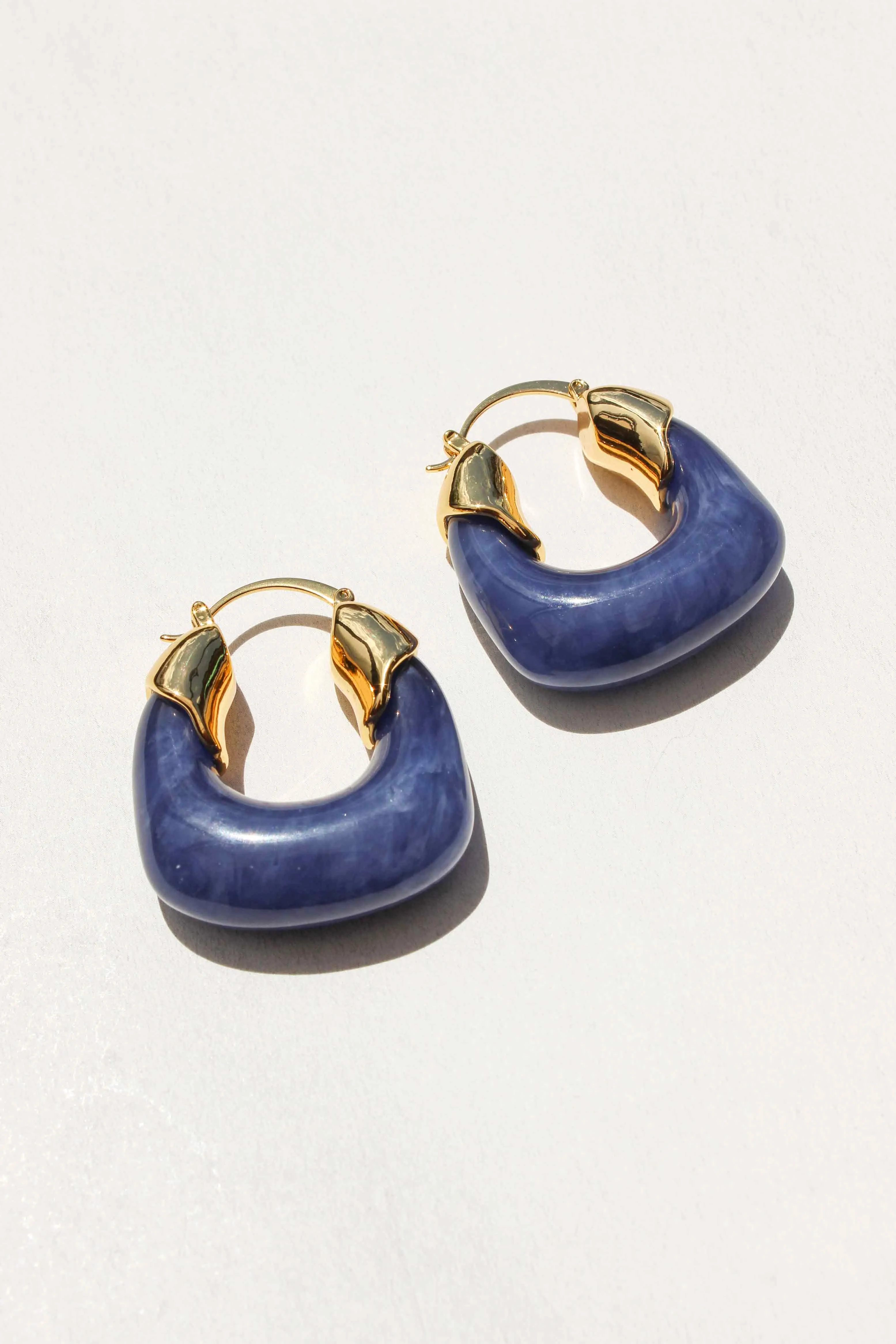 Kira Earrings/Cloudy