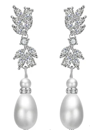 Michelle Floral Pearl Dangle Earrings