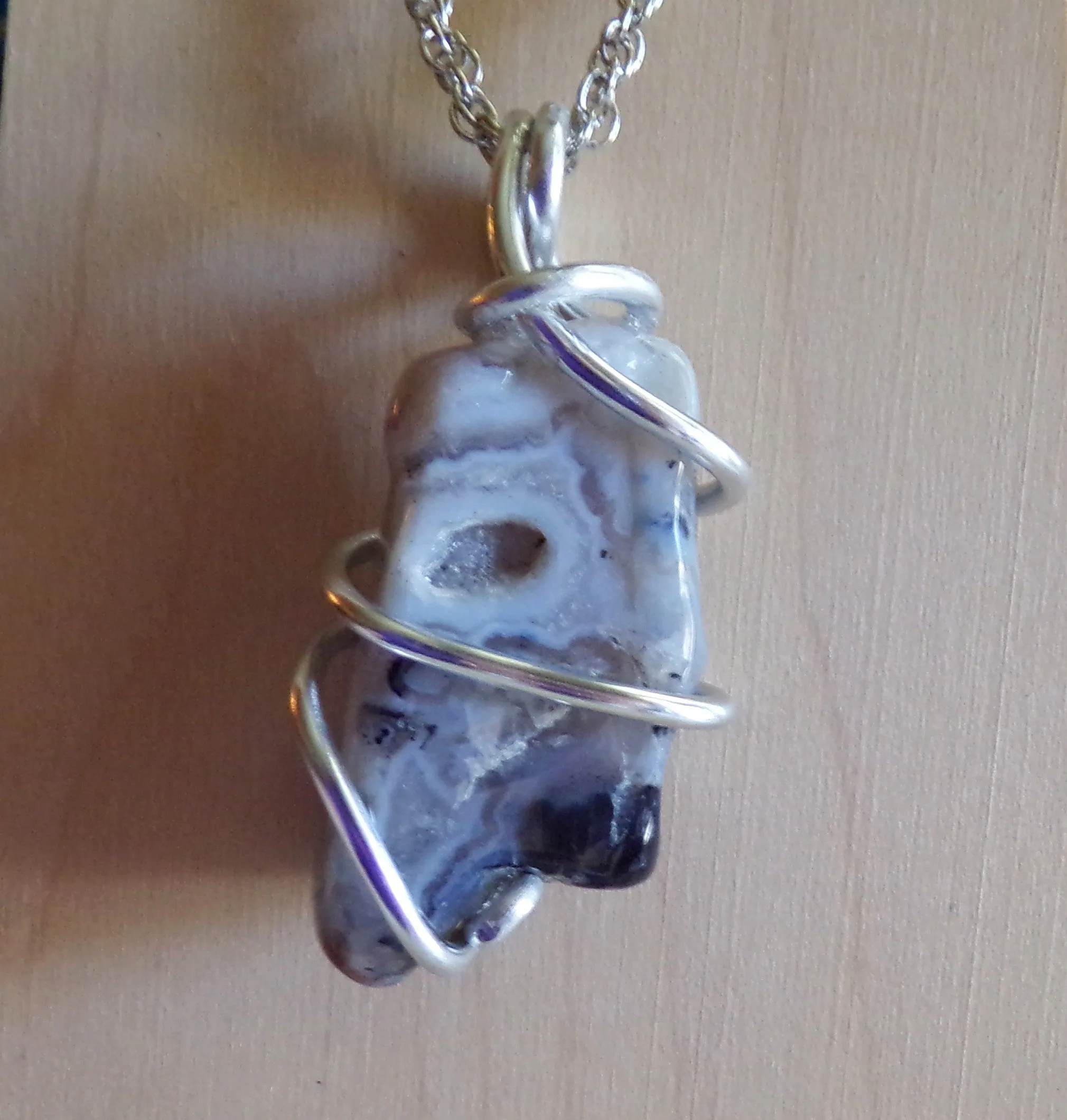 Natural Lace Agate Chalcedony Wire Wrapped Pendant Necklace