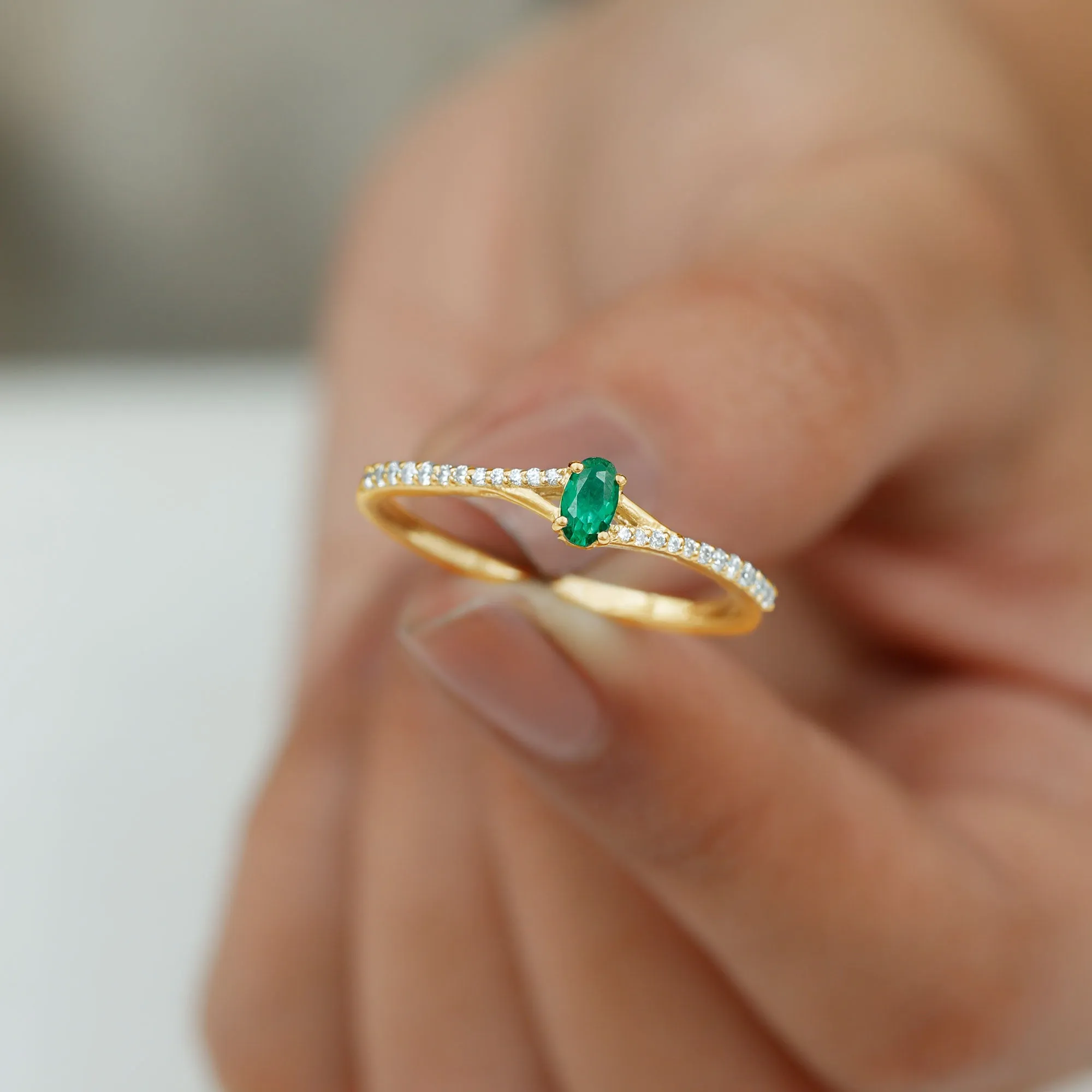 Oval Lab Grown Emerald Promise Ring with Diamond Split Shank