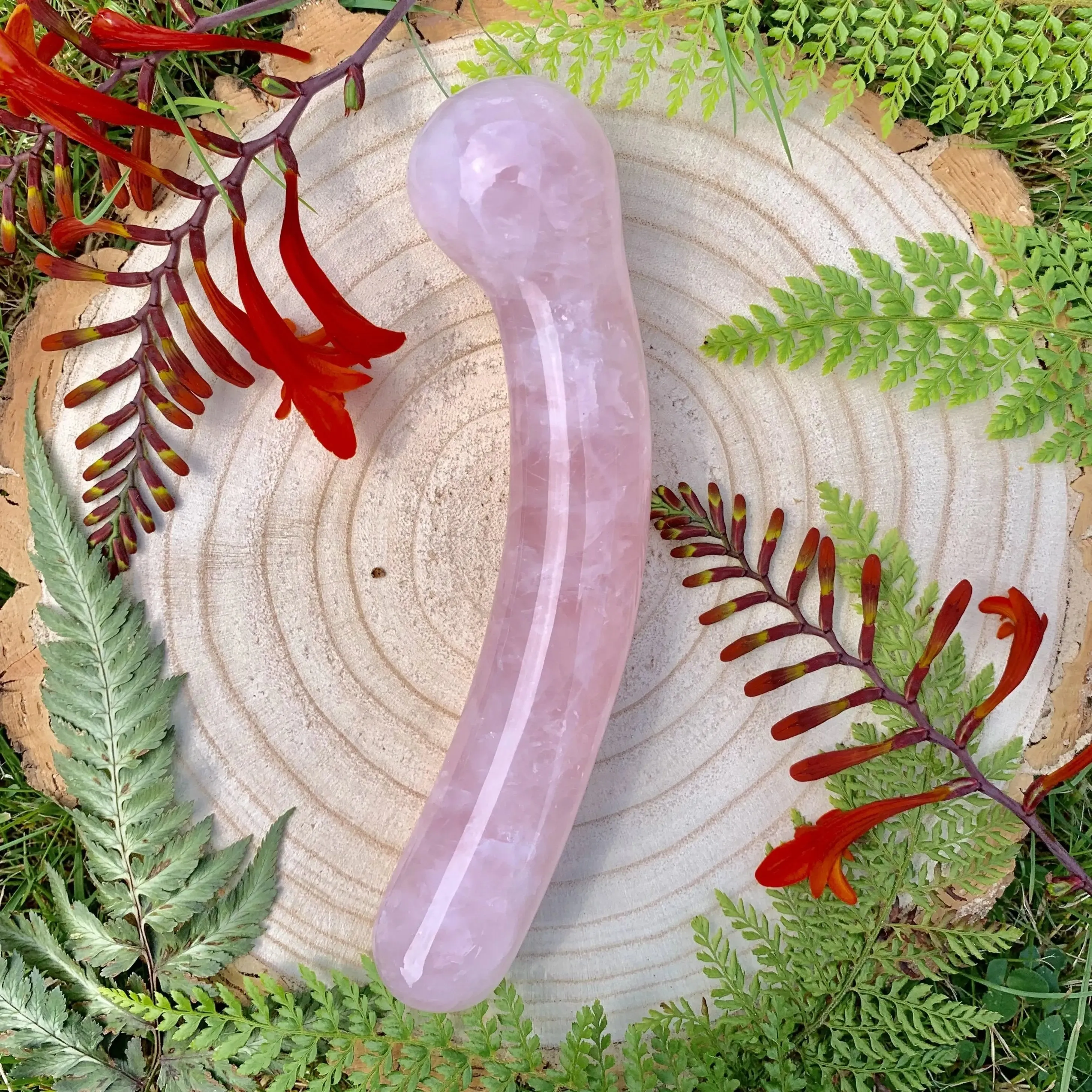 Regular G-Spot Curved Rose Quartz Yoni Wand