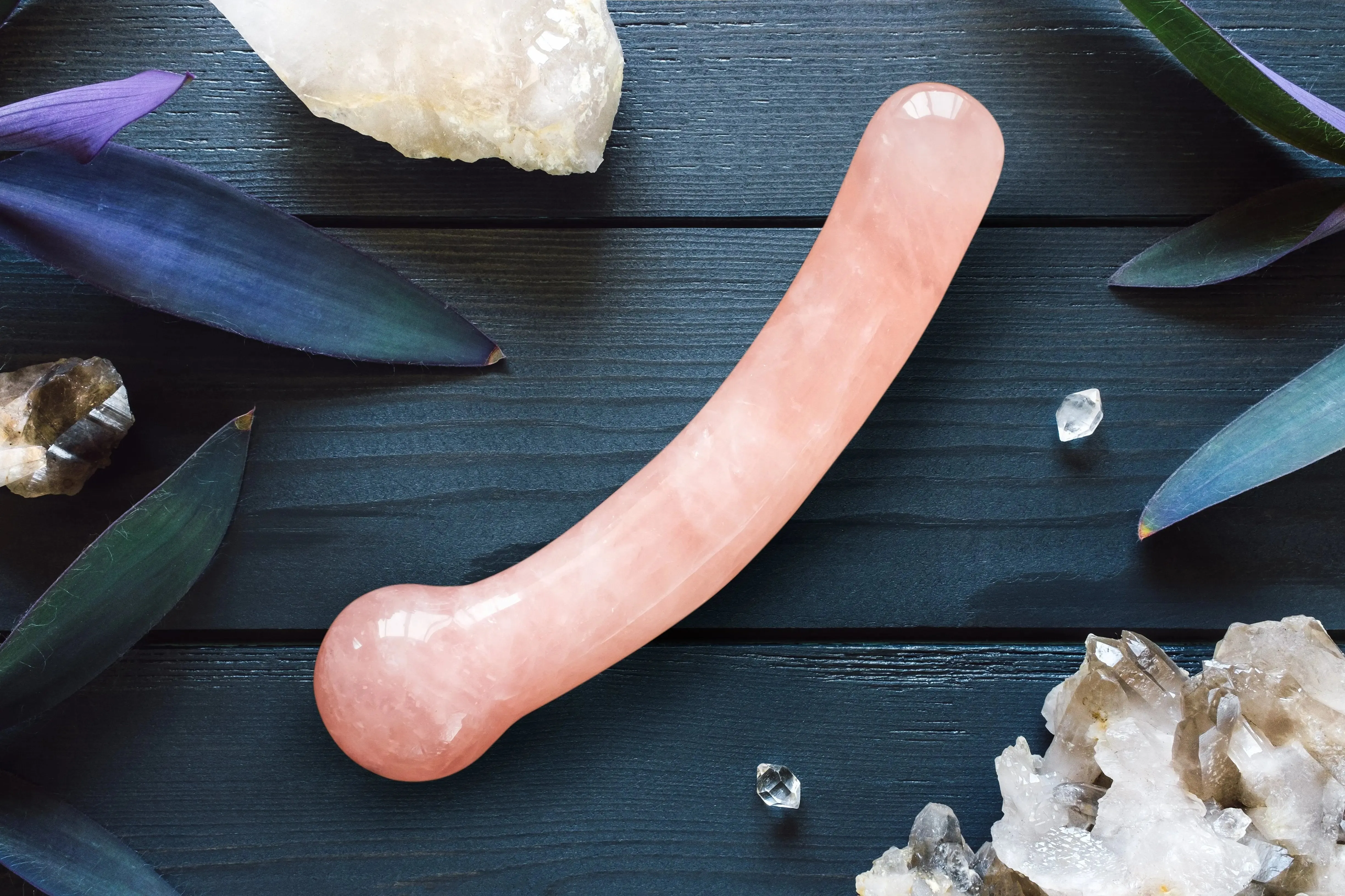 Regular G-Spot Curved Rose Quartz Yoni Wand