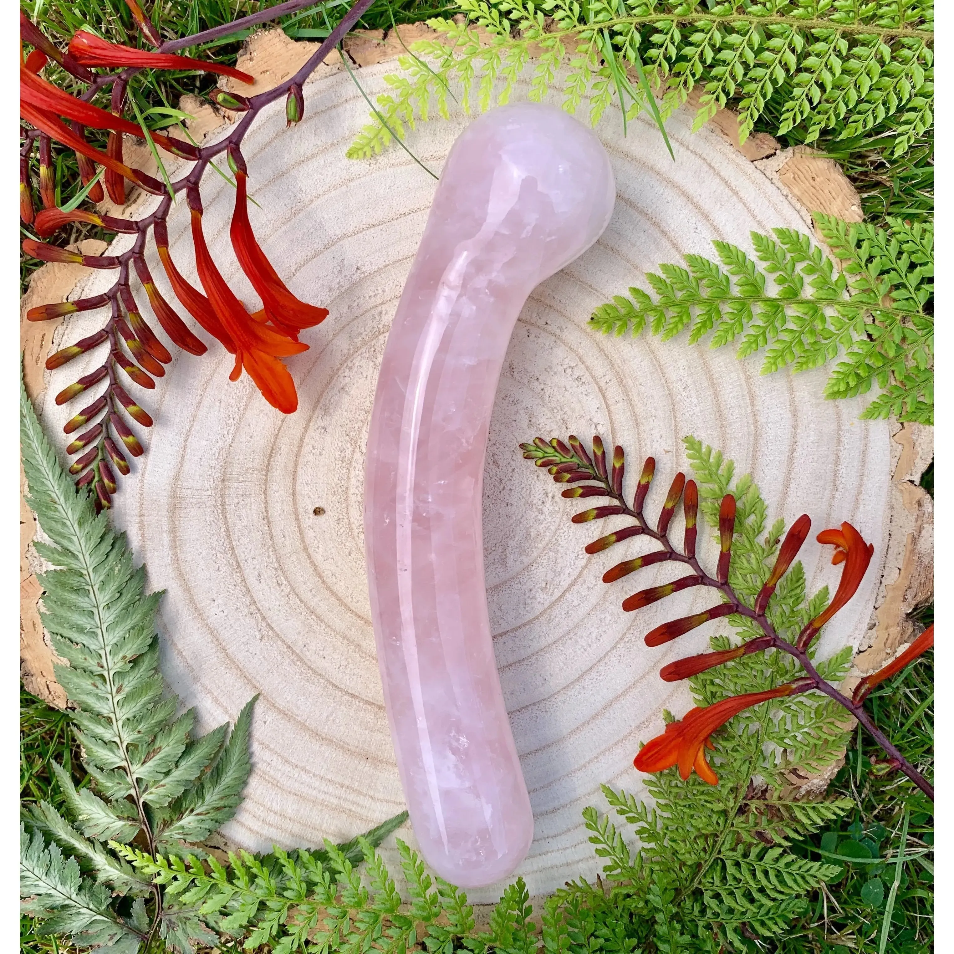 Regular G-Spot Curved Rose Quartz Yoni Wand