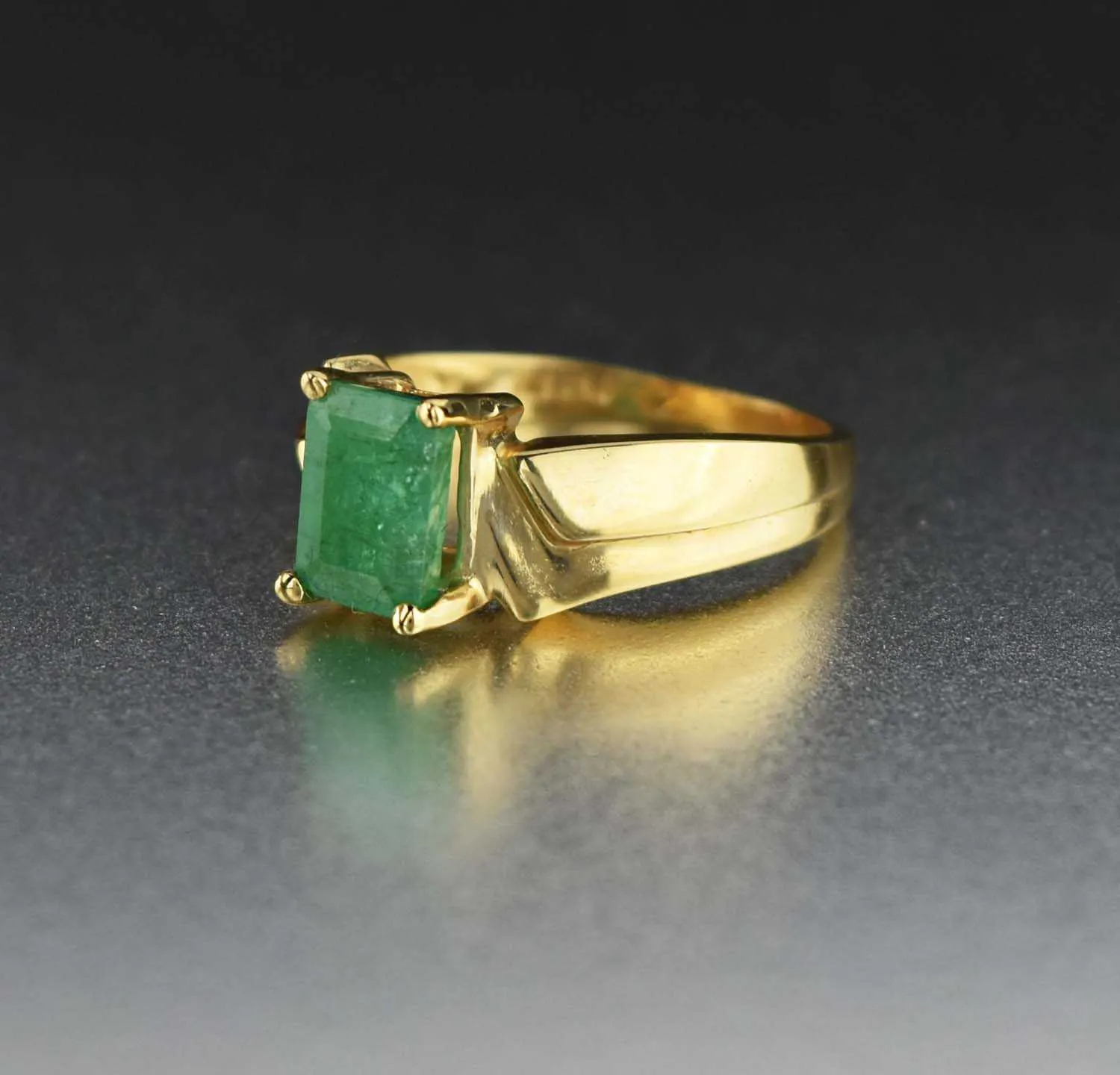 Retro 14K Gold Vintage Emerald Ring, Art Deco Style