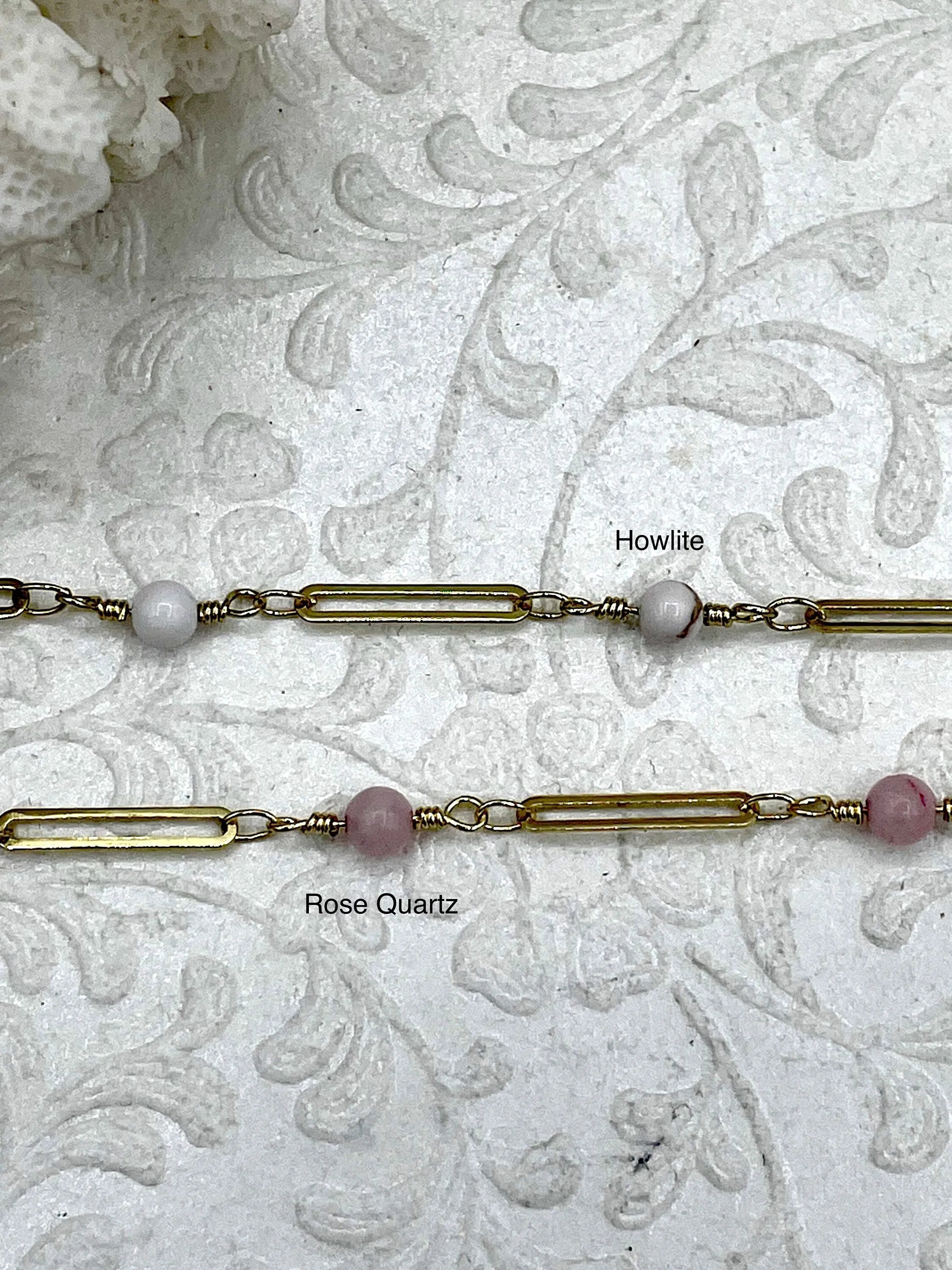 Rose Quartz and Howlite Rosary Chain, Gold wire links, plated brass, 4.5mm round stone beaded chain, sold by the foot, Fast Ship