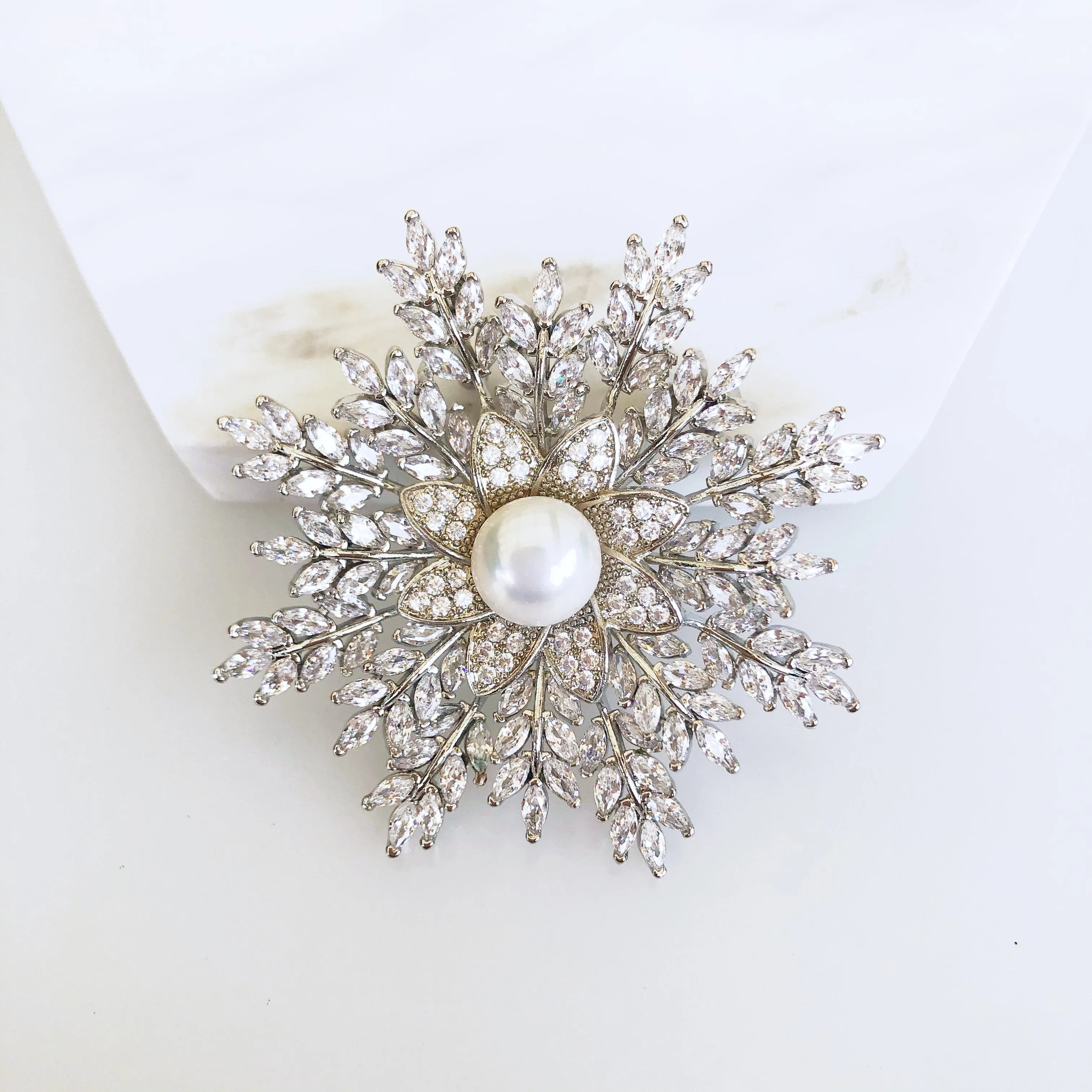 Silver Plated Snowflake Zircon Brooch Pendant