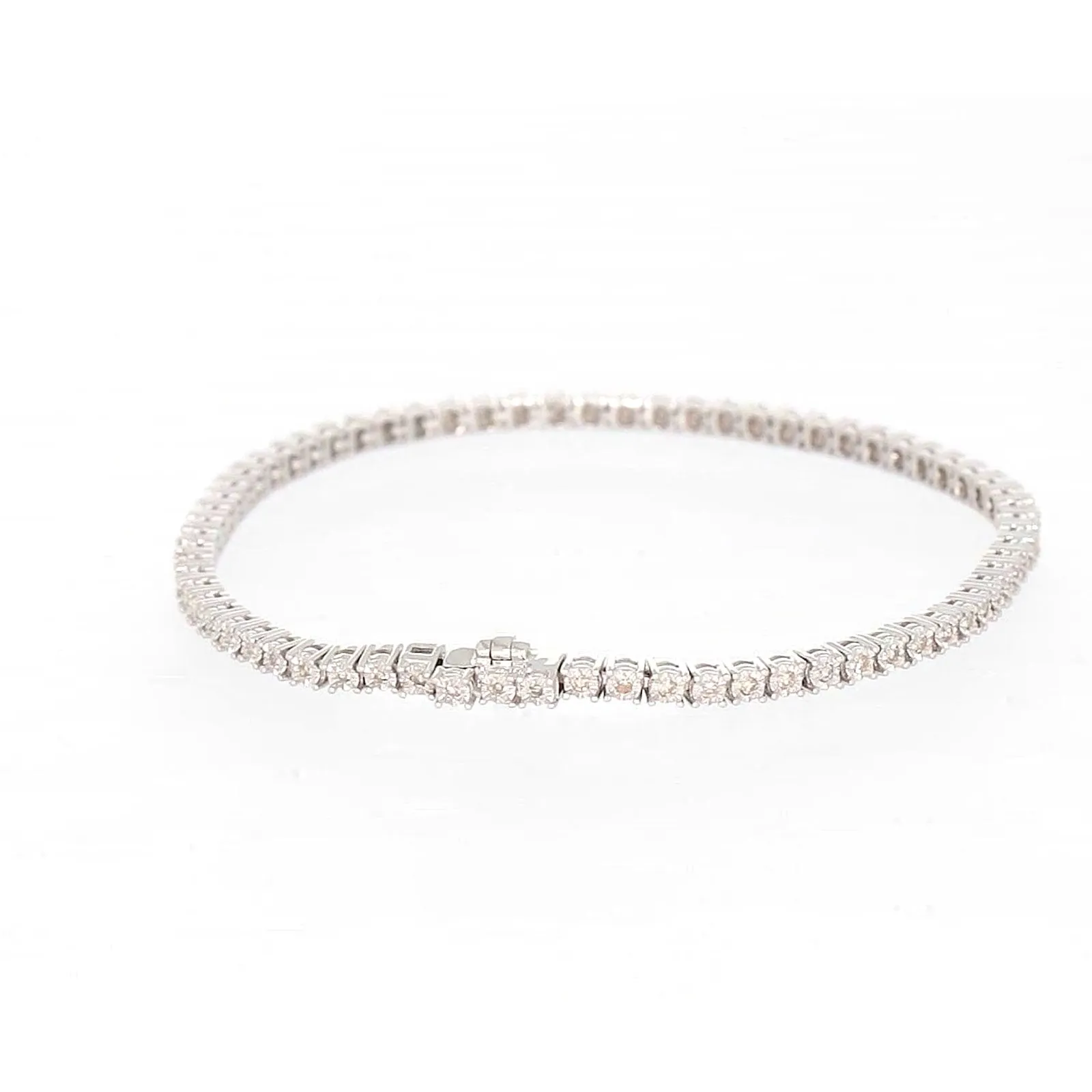 Sterling Silver 1/2 carat tw of Diamonds Tennis Bracelet