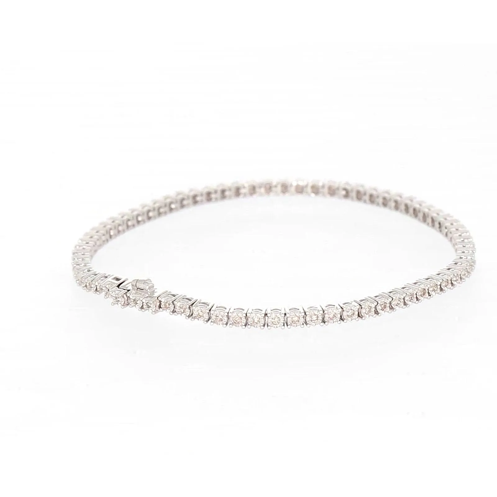 Sterling Silver 1/2 carat tw of Diamonds Tennis Bracelet