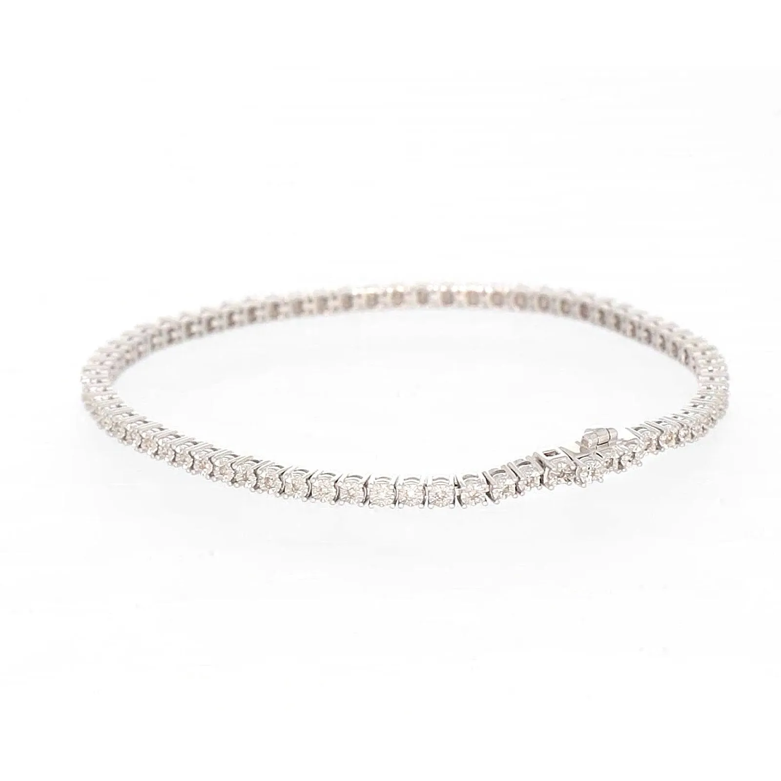 Sterling Silver 1/2 carat tw of Diamonds Tennis Bracelet